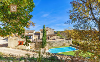  Maison � vendre 10 pi�ces 305 m�