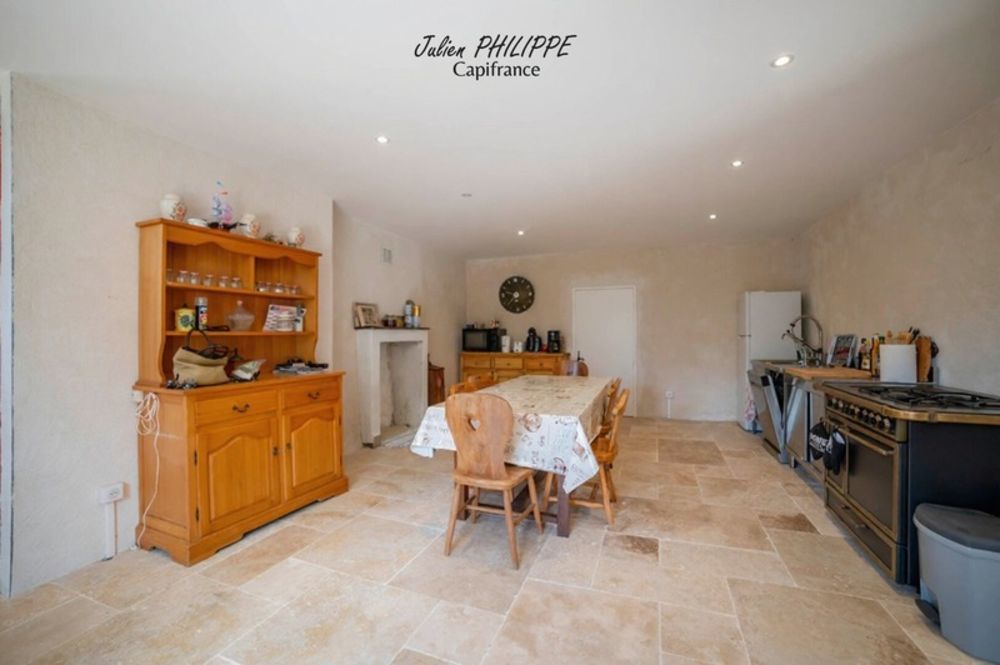 � vendre  Maison Ancelle (05260)