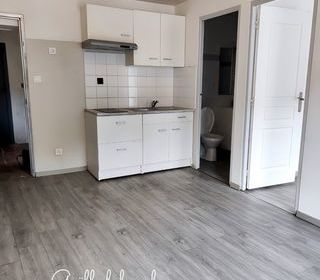  Immeuble � vendre 3 pi�ces 75 m�