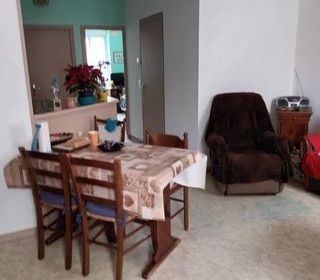  Immeuble � vendre 8 pi�ces 383 m�