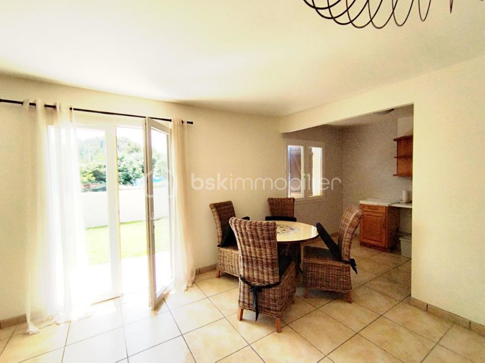 � vendre  Villa Plaissan (34230)