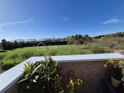   Charmant appartement en dernier �tage � Courcouronnes Centre avec terrasse !!! Appartement - 3 pi�ce(s) - 60 m�