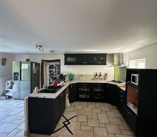  Maison � vendre 8 pi�ces 180 m�