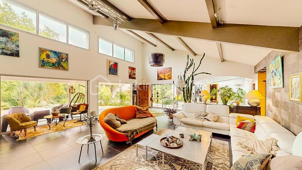 � vendre  Propri�t�/ch�teau Saint-Martin-de-Seignanx (40390)