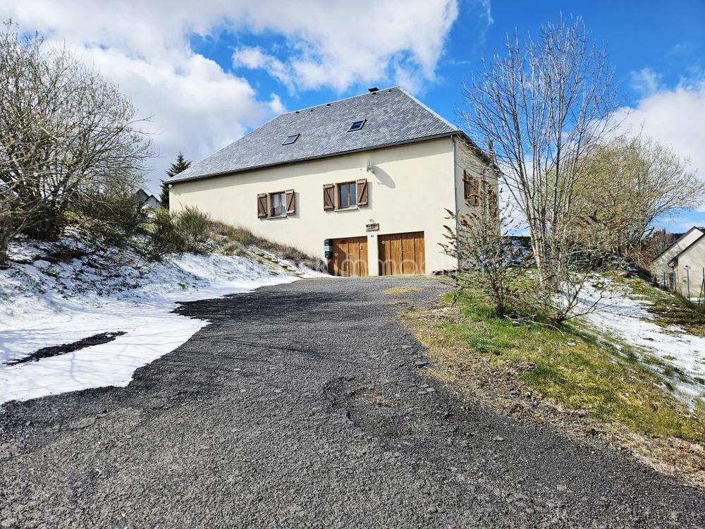 � vendre  Maison Besse-et-Saint-Anastaise (63610)