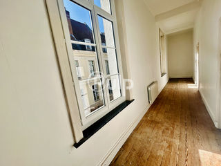  Immeuble � vendre 14 pi�ces 253 m�