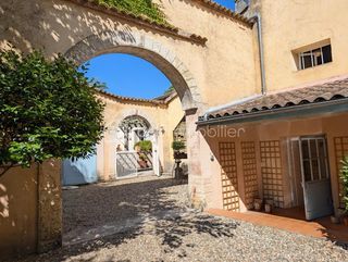  Maison � vendre 9 pi�ces 296 m�