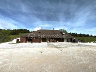  Ferme � vendre 8 pi�ces 303 m�