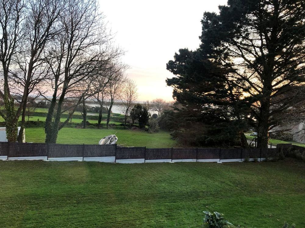 � vendre  Maison B�nodet (29950)