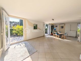  Villa � vendre 7 pi�ces 162 m�