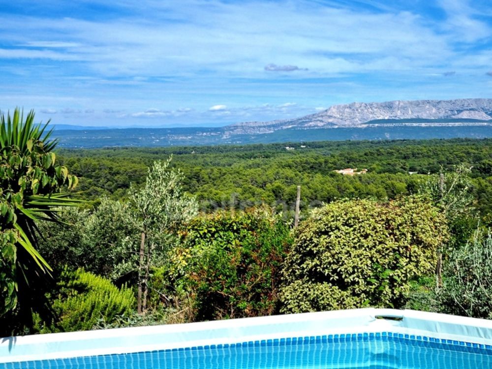 � vendre  Maison Mimet (13105)