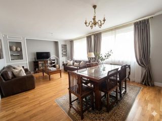  Appartement � vendre 5 pi�ces 83 m�