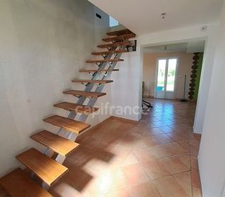  Maison � vendre 7 pi�ces 150 m�