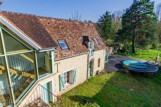  Propri�t�/ch�teau � vendre 10 pi�ces 280 m�