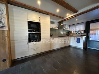  Maison � vendre 5 pi�ces 140 m�