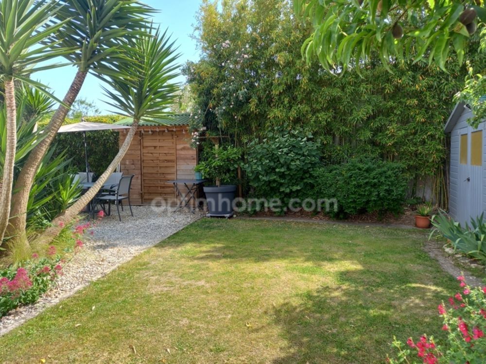 � vendre  Maison Saint-Martin-de-R� (17410)