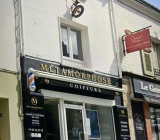  Immeuble � vendre 10 pi�ces 247 m�