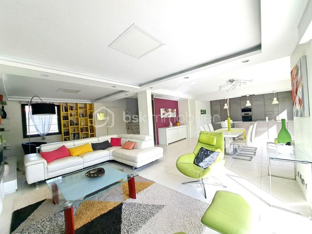 � vendre  Propri�t�/ch�teau Laill� (35890)