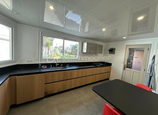  Maison � vendre 8 pi�ces 345 m�