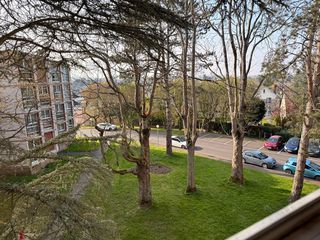  Appartement � louer 5 pi�ces 95 m�