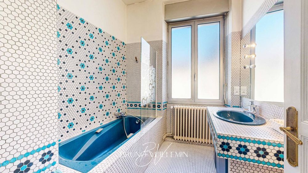 � vendre  Propri�t�/ch�teau Carcassonne (11000)