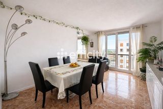  Appartement � vendre 5 pi�ces 80 m�