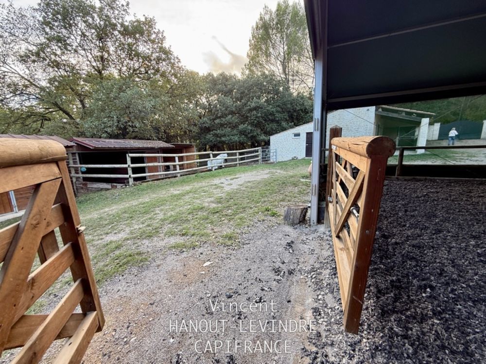 � vendre  Maison Salernes (83690)