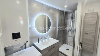  Appartement � vendre 3 pi�ces 64 m�