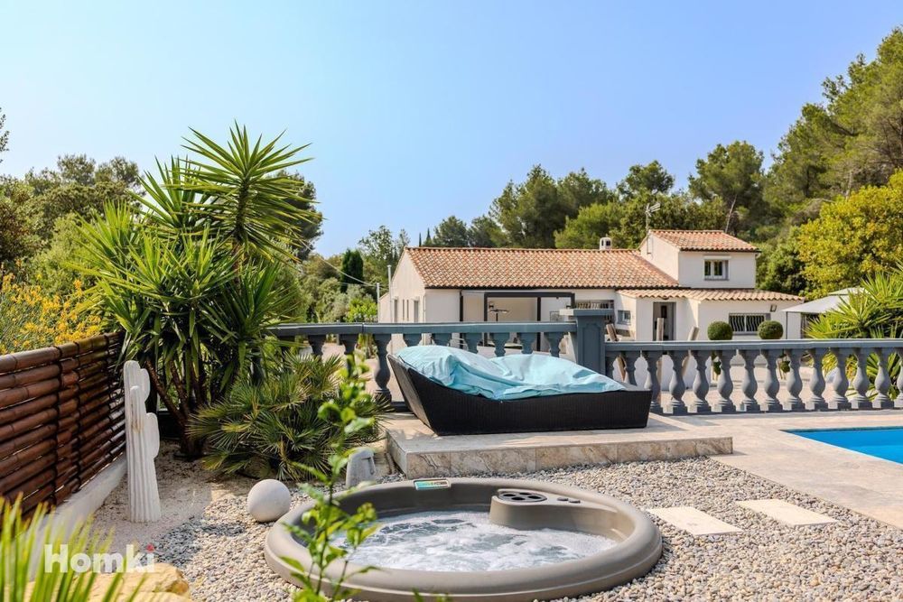 � vendre  Maison �venos (83330)