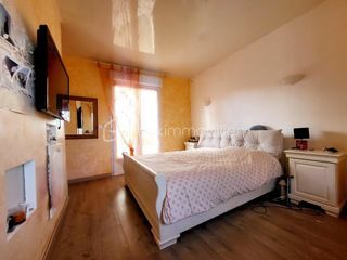  Villa � vendre 6 pi�ces 135 m�