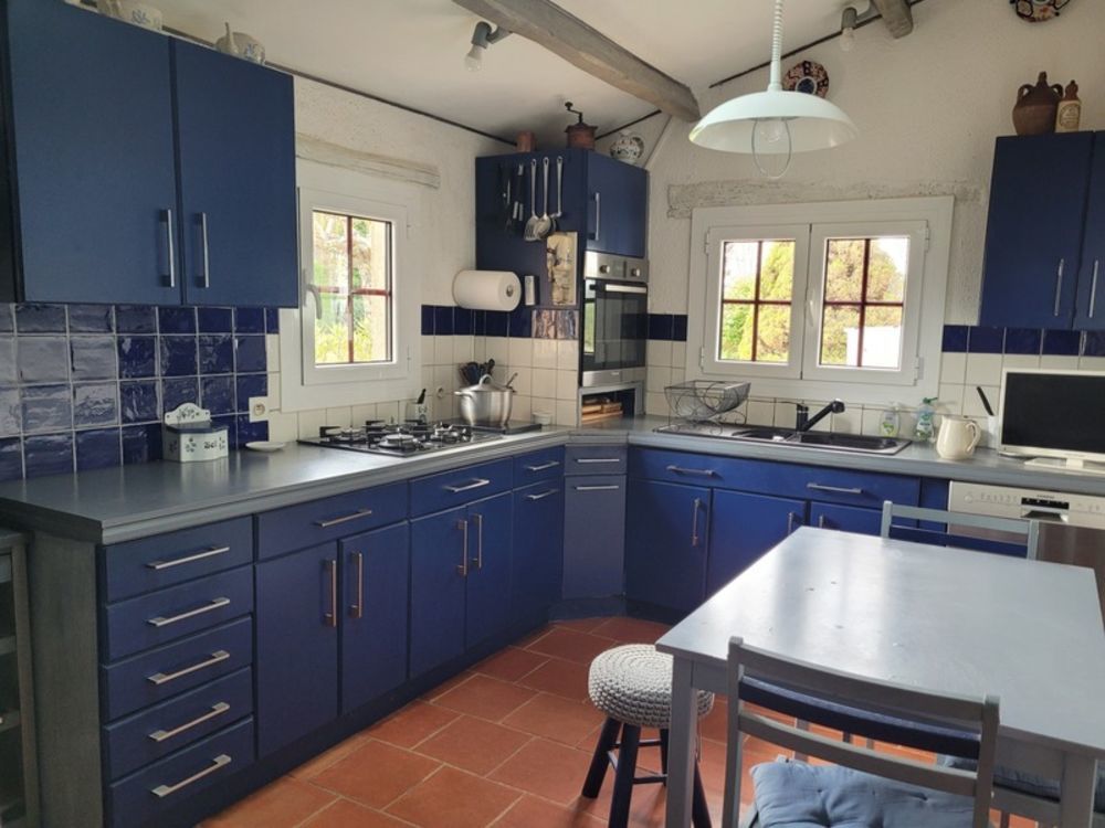 � vendre  Propri�t�/ch�teau La Douze (24330)