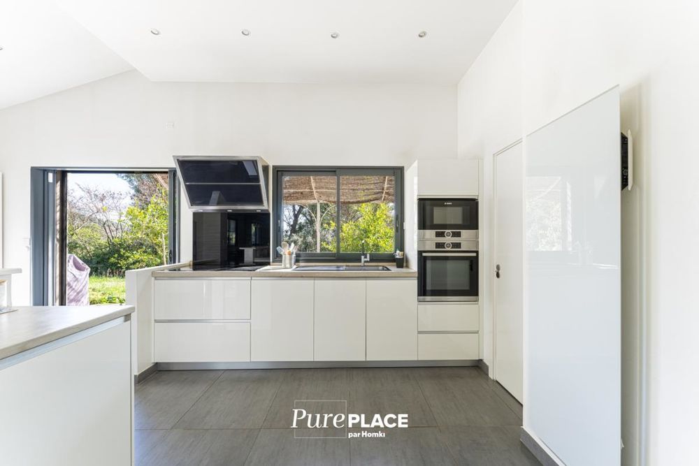 � vendre  Maison Allauch (13190)