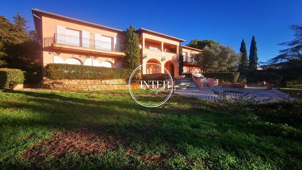 � vendre  Villa Les Issambres (83380)