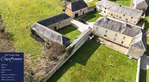   ISIGNY SUR MER, propri�t� divis�e en trois habitations pour une surface de 350 m� avec boxs et d�pendances !!! Maison - 15 + pi�ce(s) - 350 m�