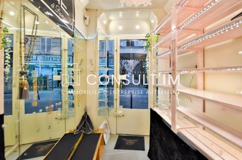 Boutique &agrave; louer rue des Dames &agrave; 100m du Monoprix 848 75017 Paris