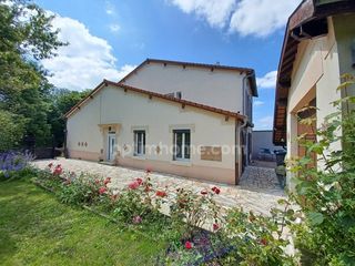  Maison � vendre 6 pi�ces 210 m�