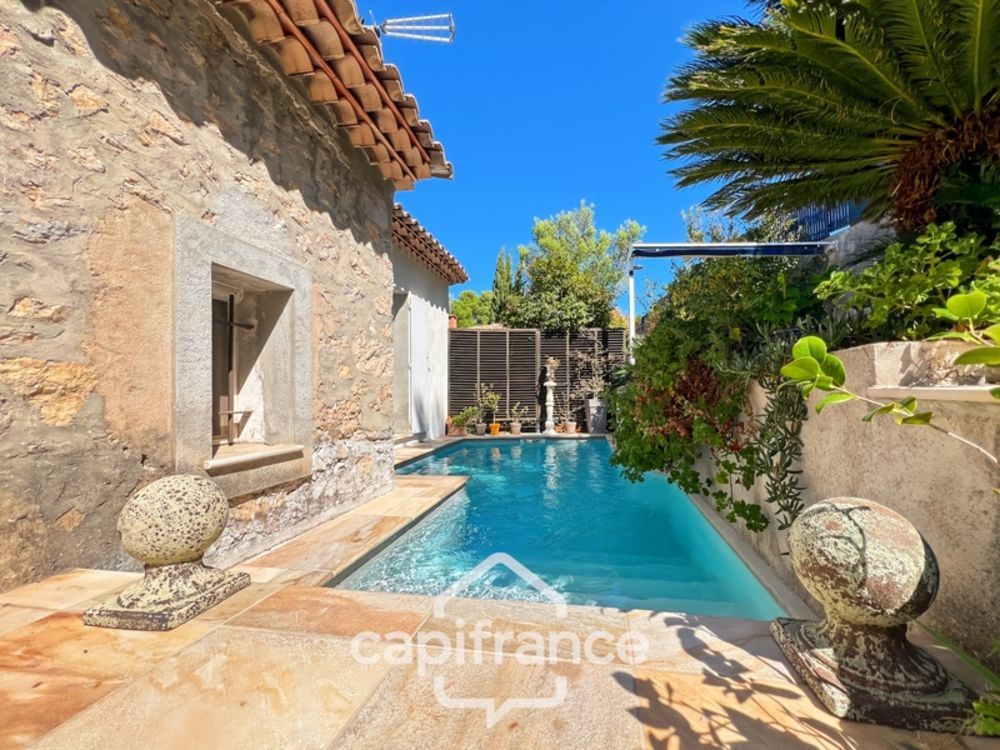 � vendre  Maison Hy�res (83400)