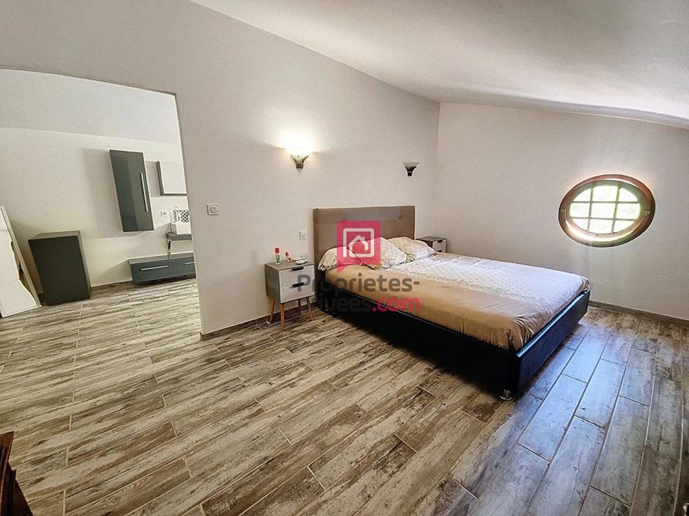 � vendre  Villa La Motte (83920)