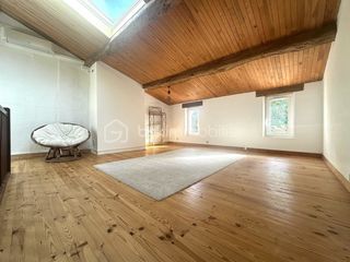  Maison � vendre 6 pi�ces 215 m�