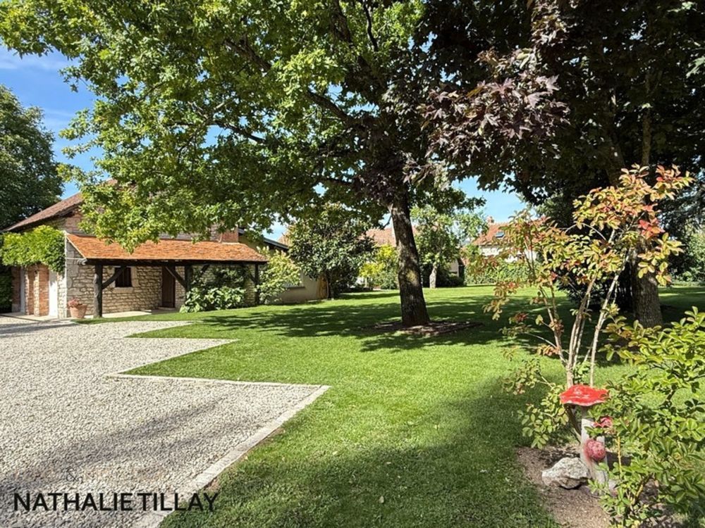 � vendre  Propri�t�/ch�teau Gidy (45520)