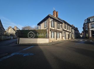  Immeuble � vendre 11 pi�ces 456 m�