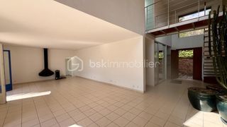  Maison � vendre 7 pi�ces 230 m�