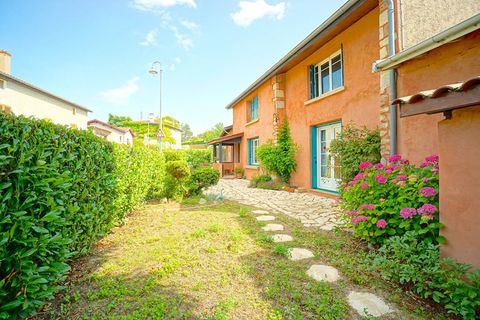   Maison  140 m2 Maison - 5 pi�ce(s) - 140 m�