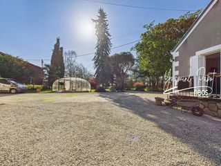  Propri�t�/ch�teau � vendre 9 pi�ces 280 m�