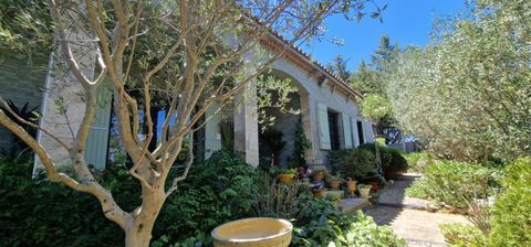   Maison  individuelle de 96 m2 et d�pendance de 16 m2 Maison - 4 pi�ce(s) - 112 m�