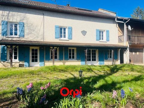   Maison � Vendre Maison - 8 pi�ce(s) - 207 m�