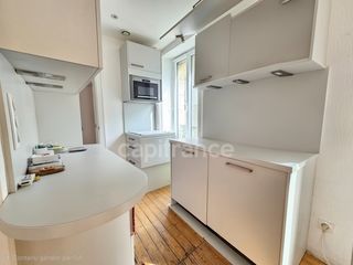  Immeuble � vendre 12 pi�ces 240 m�