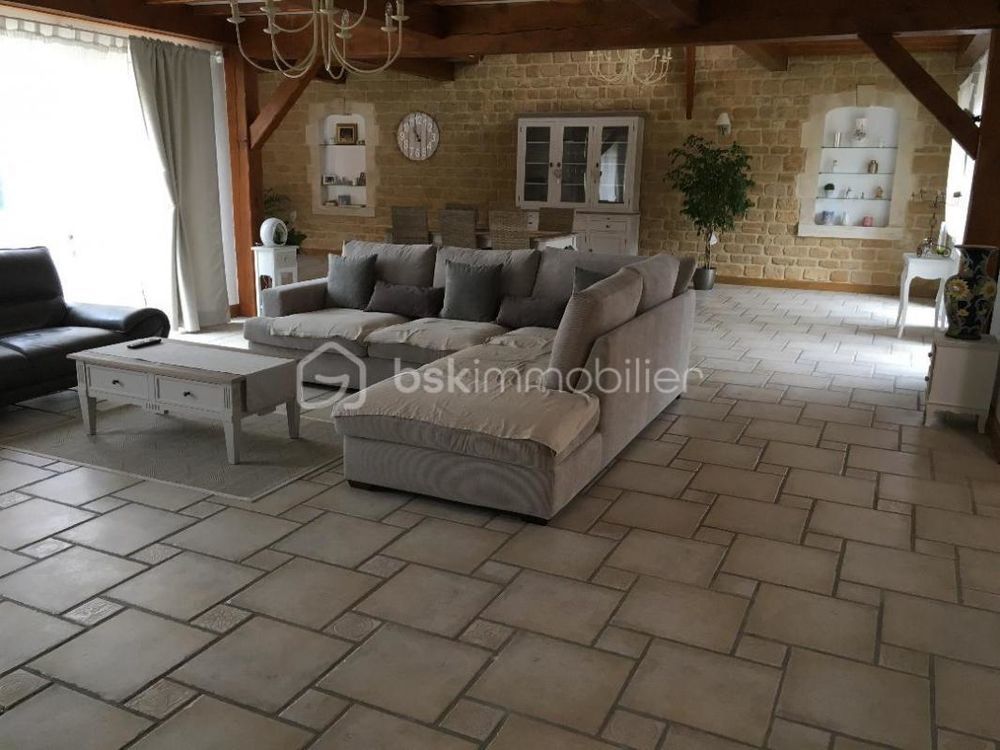 � vendre  Propri�t�/ch�teau Charleville-M�zi�res (08000)
