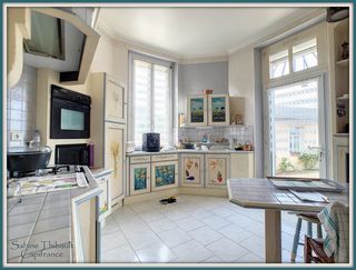  Maison � vendre 7 pi�ces 196 m�