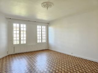  Appartement � louer 3 pi�ces 100 m�